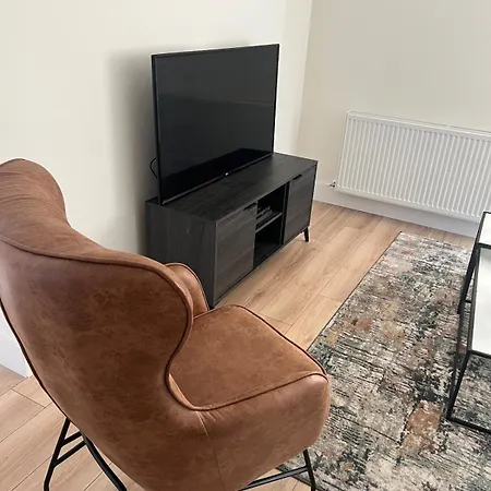 Classy Gym With 2 Balcony Apartment *